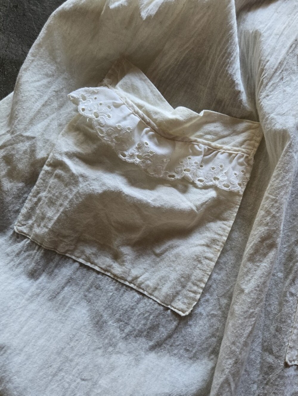 ❌️sold❌️Vintage Handmade Cream Eyelet Ruffle Apron Dress with Cross-Stitch Panel - Picture 12 of 13